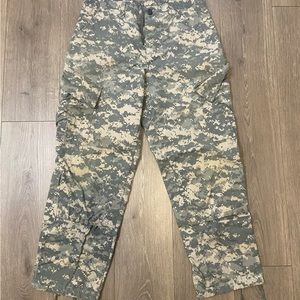 Digital camo pants